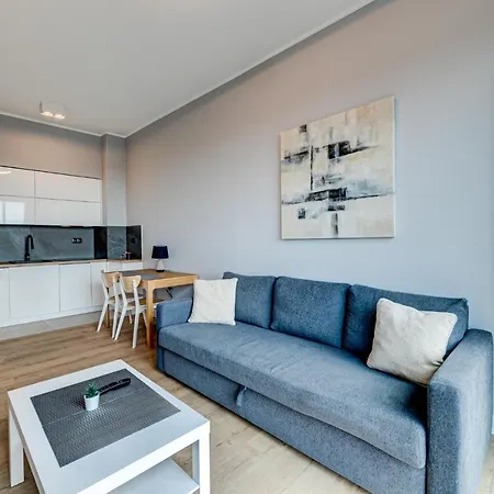 Hanza Tower Swimming Pool & High Floor With Balcony! * Estetino