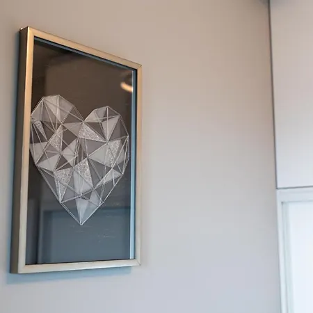 Hanza Tower Swimming Pool & High Floor With Balcony! Apartamento Estetino