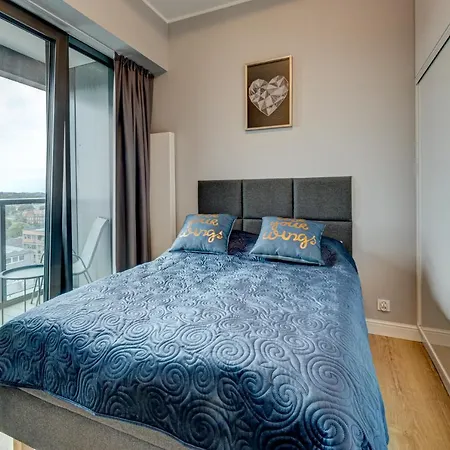 Apartment Hanza Tower Swimming Pool & High Floor With Balcony!