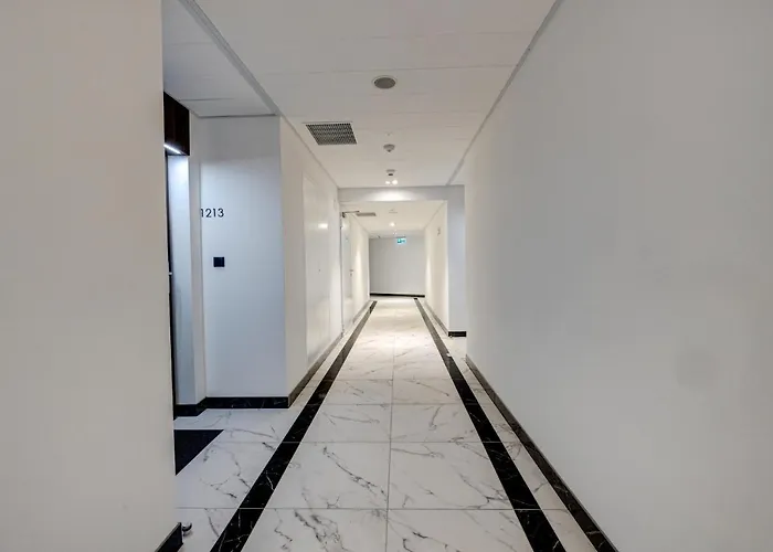 Lägenhet Hanza Tower Swimming Pool & High Floor With Balcony! Szczecin