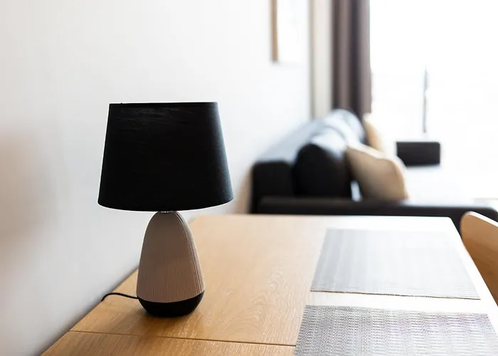 Hanza Tower Swimming Pool & High Floor With Balcony! Апартаменты