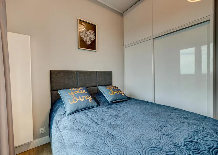 Hanza Tower Swimming Pool & High Floor With Balcony! Апартаменты Щецин