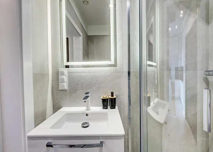 Hanza Tower Swimming Pool & High Floor With Balcony! Щецин