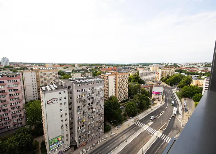 Hanza Tower Swimming Pool & High Floor With Balcony! * Щецин